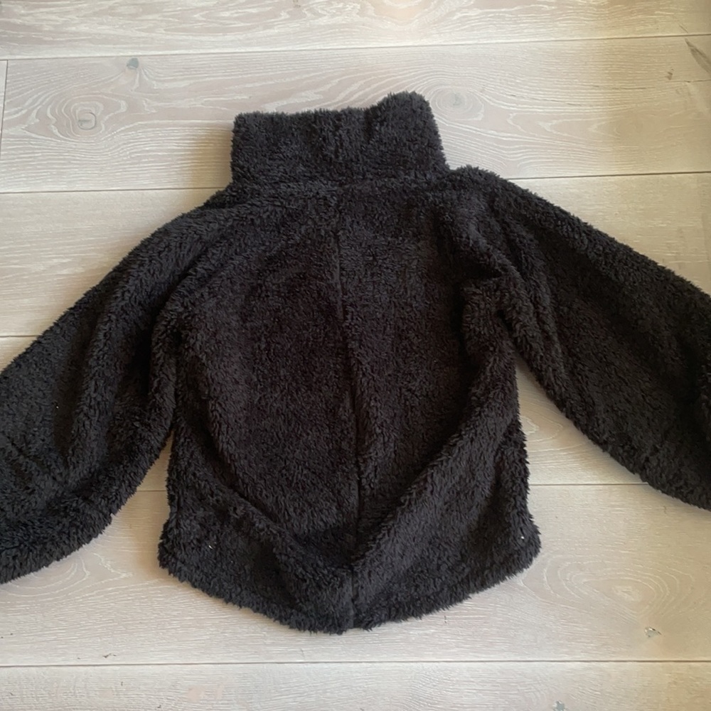 Lululemon Super Soft Pull Over - image 8